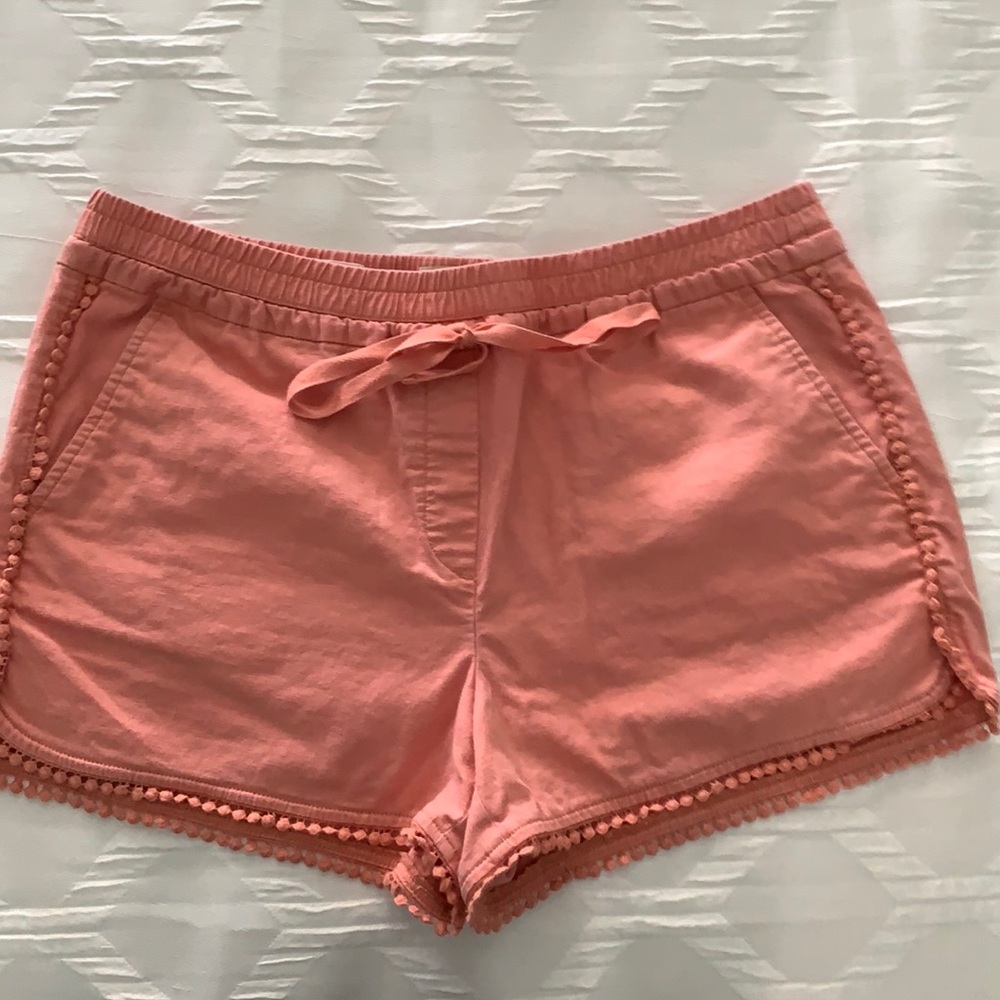 Women’s linen shorts
